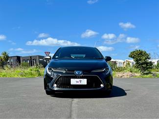 2020 Toyota Corolla - Thumbnail