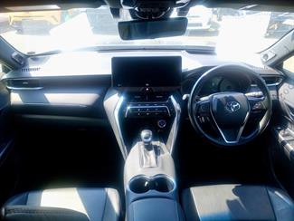 2021 Toyota Harrier - Thumbnail