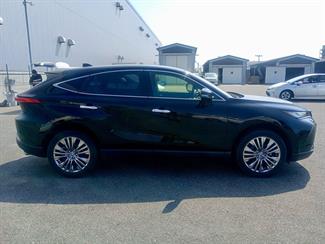 2021 Toyota Harrier - Thumbnail