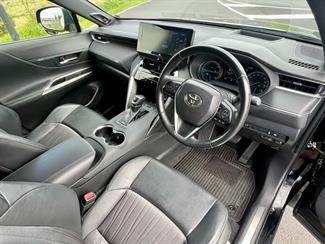 2021 Toyota Harrier - Thumbnail