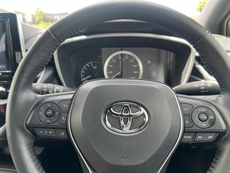 2021 Toyota Harrier - Thumbnail