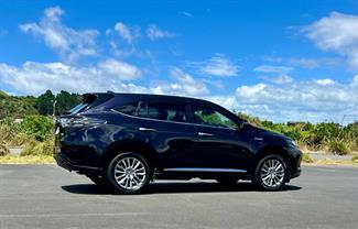 2016 Toyota Harrier - Thumbnail