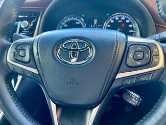 2016 Toyota Harrier - Thumbnail