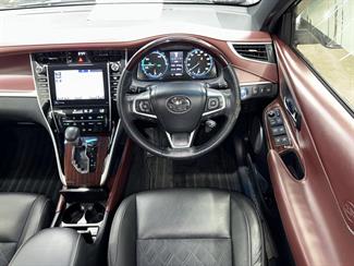 2016 Toyota Harrier - Thumbnail