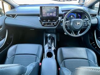 2019 Toyota Corolla - Thumbnail