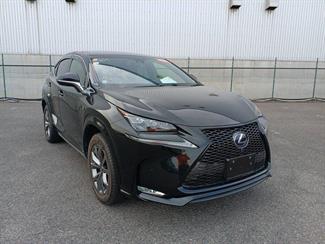 2017 Lexus NX300h - Thumbnail