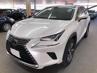 2018 Lexus NX300H - Thumbnail