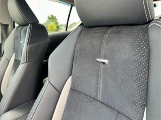 2015 Toyota Aqua - Thumbnail