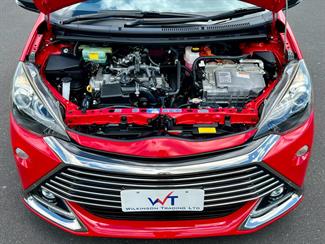 2015 Toyota Aqua - Thumbnail