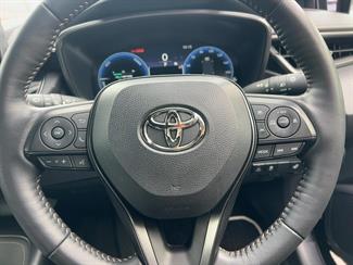 2023 Toyota Corolla - Thumbnail