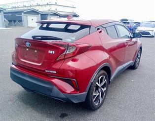2018 Toyota C-HR - Thumbnail