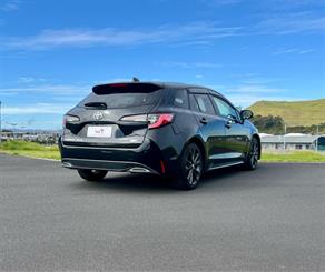 2021 Toyota Corolla - Thumbnail