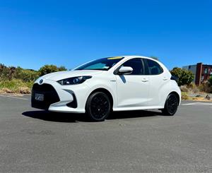 2022 Toyota Yaris - Thumbnail