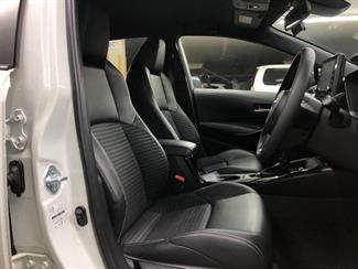 2020 Toyota Corolla - Thumbnail