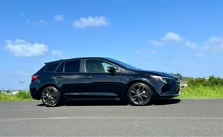 2023 Toyota Corolla - Thumbnail