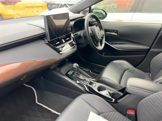 2023 Toyota Corolla - Thumbnail
