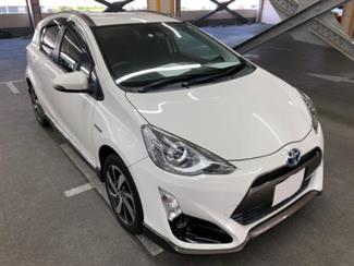 2016 Toyota Aqua - Thumbnail