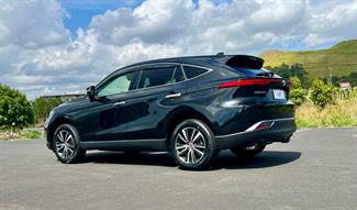 2021 Toyota Harrier - Thumbnail