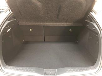 2019 Toyota C-HR - Thumbnail