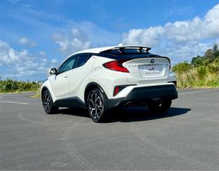 2019 Toyota C-HR - Thumbnail