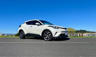 2018 Toyota C-HR - Thumbnail