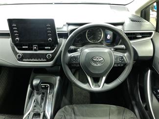 2020 Toyota Corolla - Thumbnail