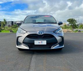 2020 Toyota Yaris - Thumbnail