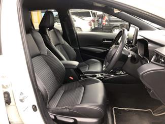 2020 Toyota Corolla - Thumbnail