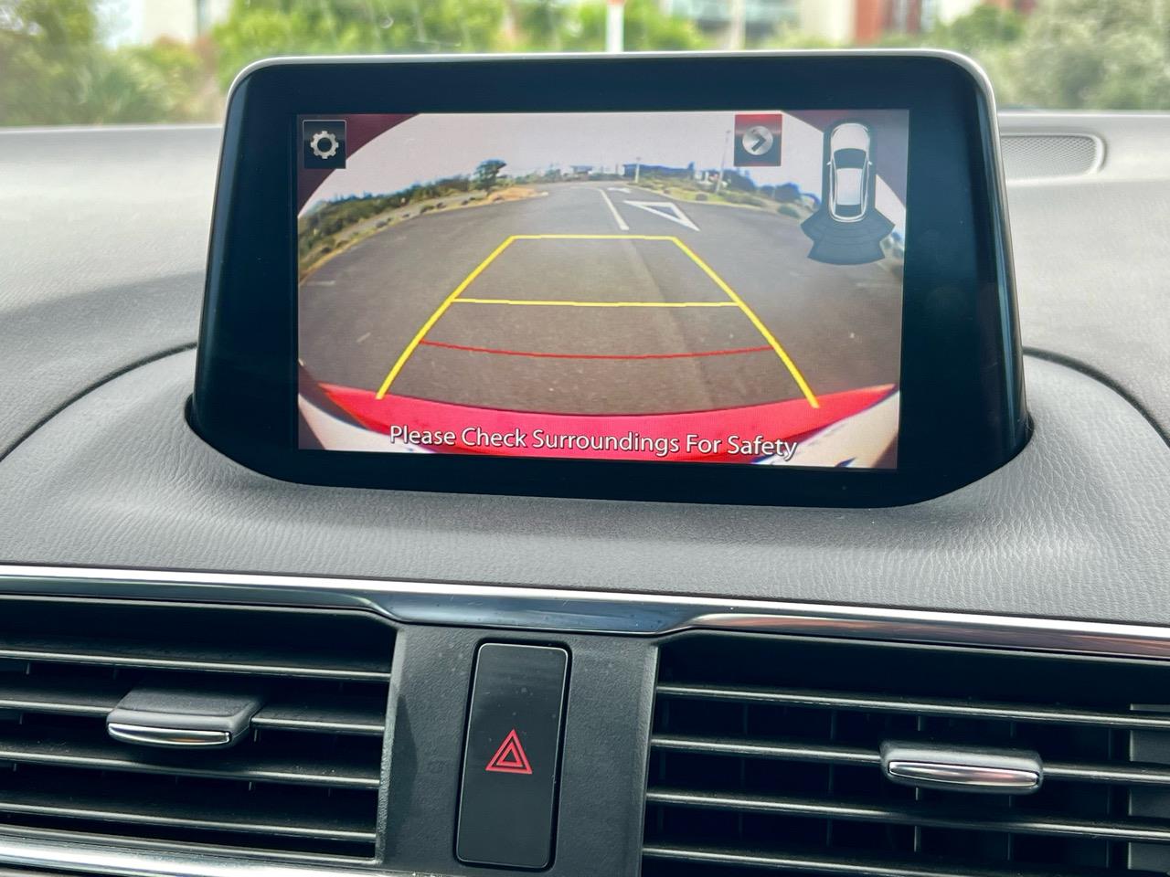 2018 Mazda Axela