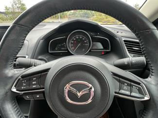 2018 Mazda Axela - Thumbnail