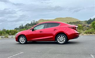2018 Mazda Axela - Thumbnail