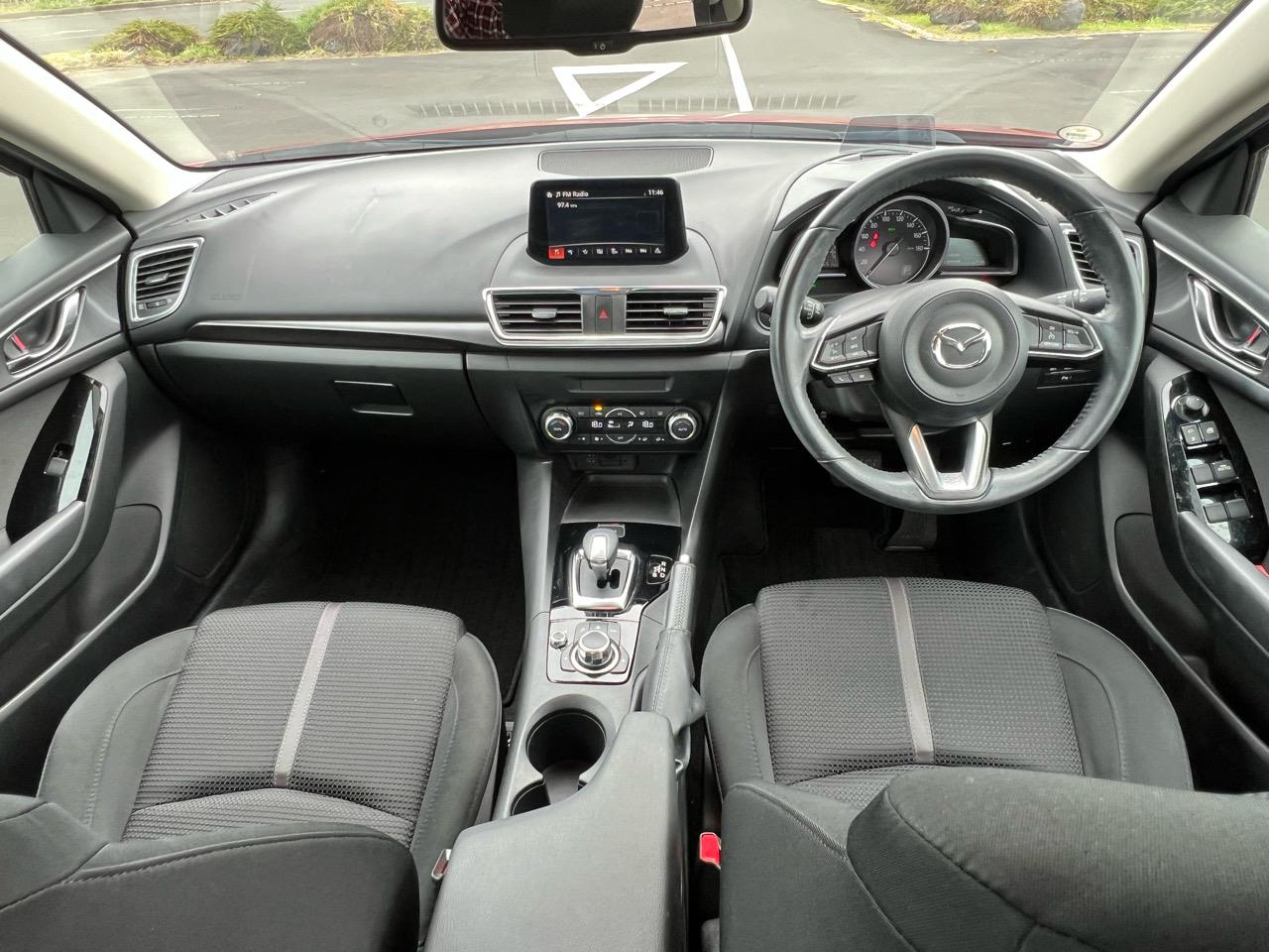 2018 Mazda Axela