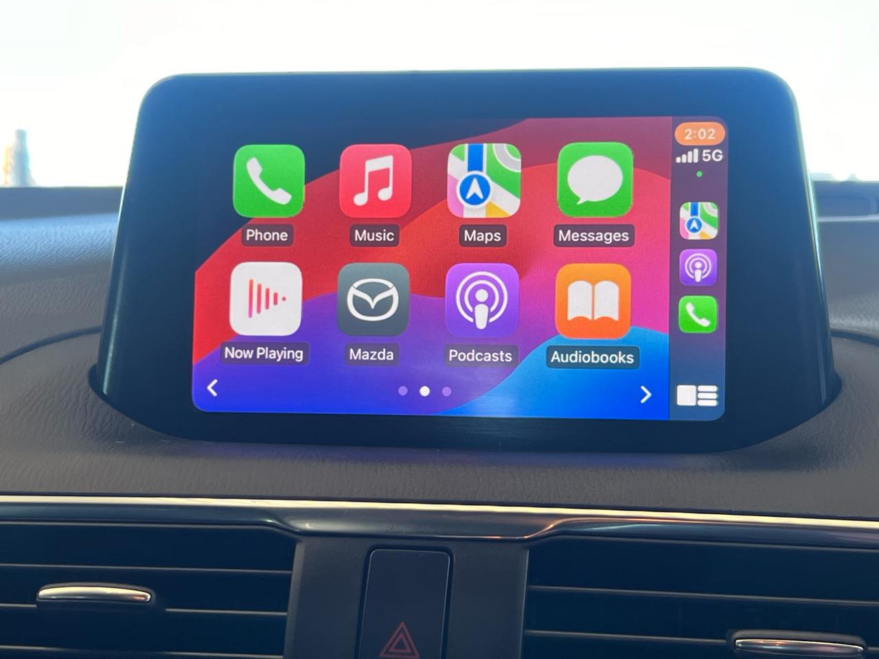 2018 Mazda Axela