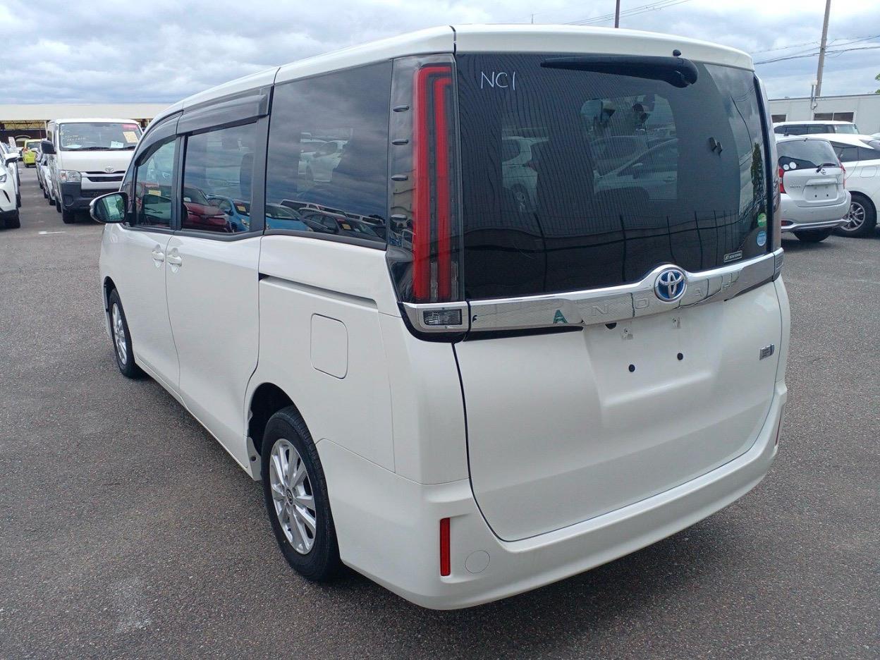 2020 Toyota Noah
