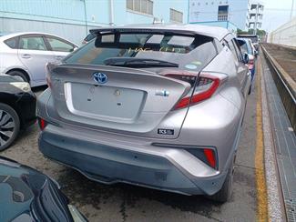 2018 Toyota C-HR - Thumbnail