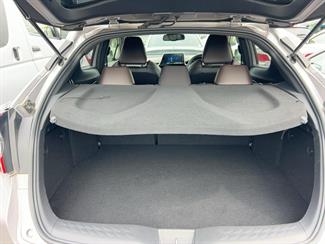 2018 Toyota C-HR - Thumbnail