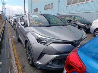 2018 Toyota C-HR - Thumbnail