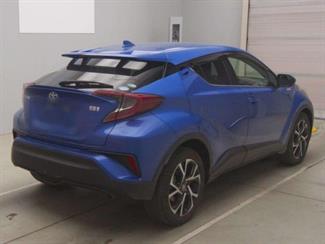2018 Toyota C-HR - Thumbnail