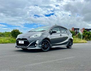 2016 Toyota Aqua - Thumbnail