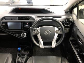 2016 Toyota Aqua - Thumbnail