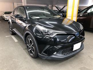 2019 Toyota C-HR - Thumbnail