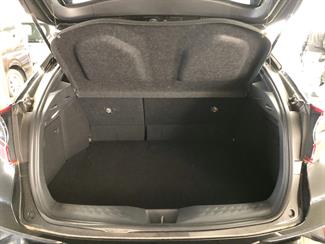 2019 Toyota C-HR - Thumbnail