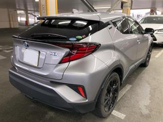 2020 Toyota C-HR - Thumbnail