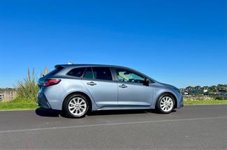 2019 Toyota Corolla - Thumbnail