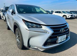 2017 Lexus NX300H - Thumbnail