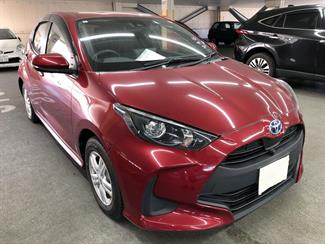 2020 Toyota Yaris - Thumbnail