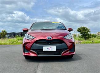 2020 Toyota Yaris - Thumbnail