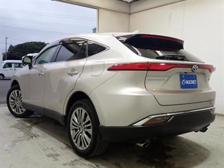 2022 Toyota Harrier - Thumbnail