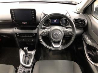 2022 Toyota Yaris Cross - Thumbnail