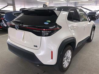 2021 Toyota Yaris - Thumbnail